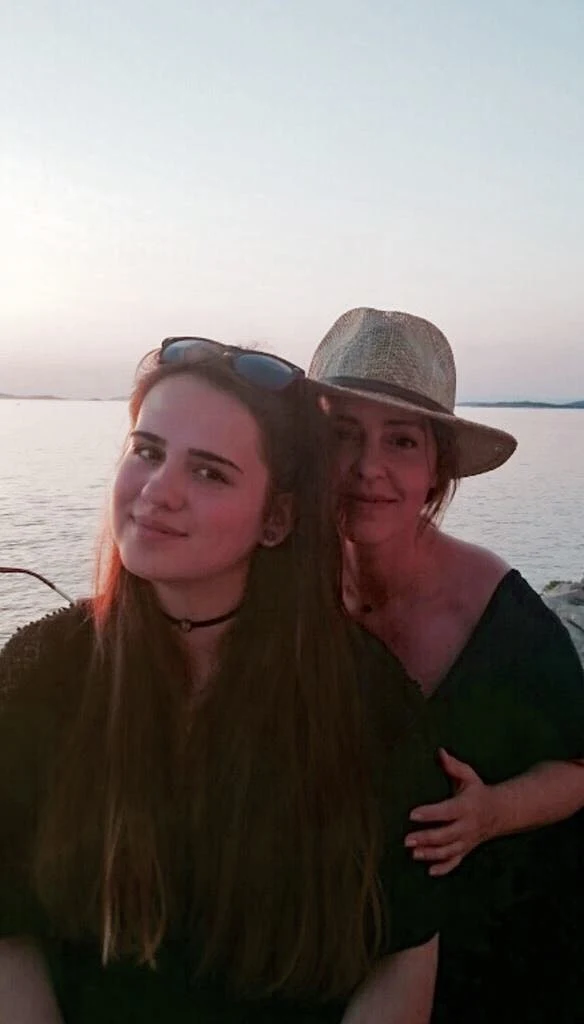 Rozalia Wysocka wraz z mamą Joanną, fot. archiwum prywatne