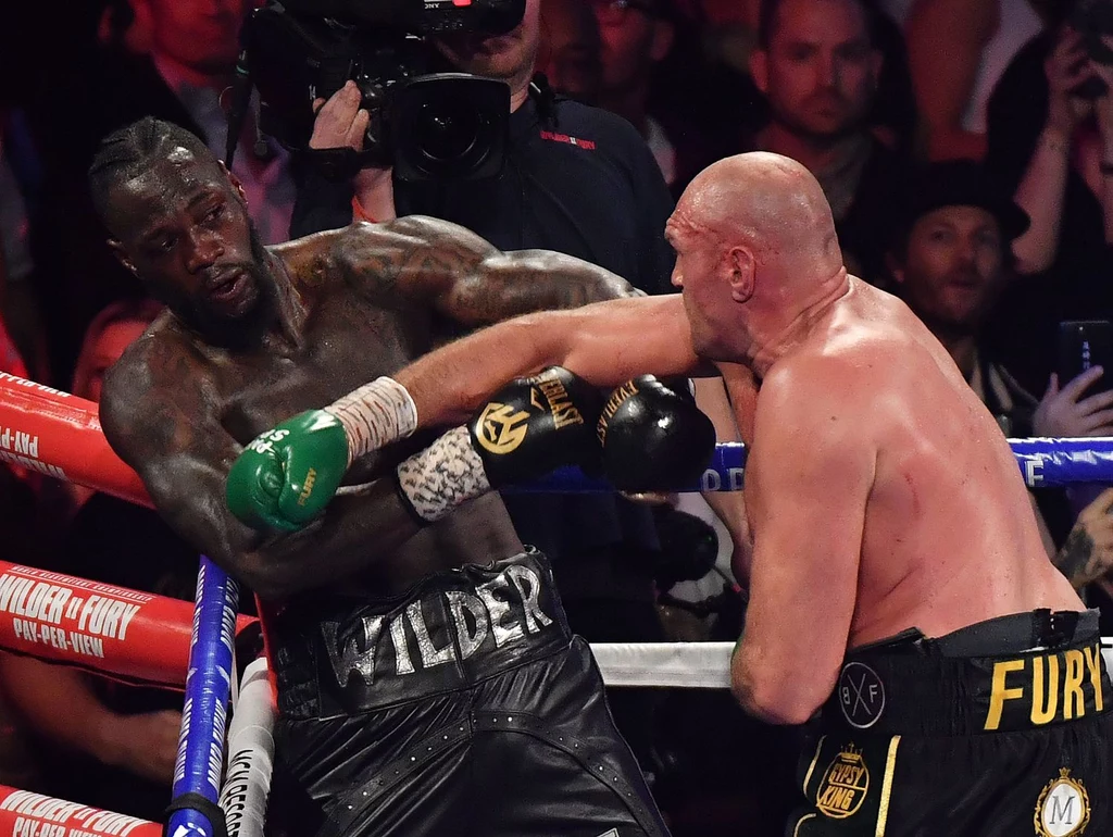 Deontay Wilder przegrał z Tysonem Furym w Las Vegas