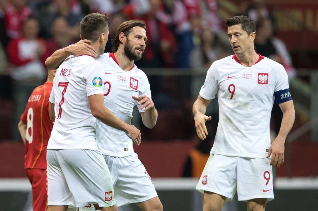 Od lewej: Arkadiusz Milik, Grzegorz Krychowiak i Robert Lewandowski