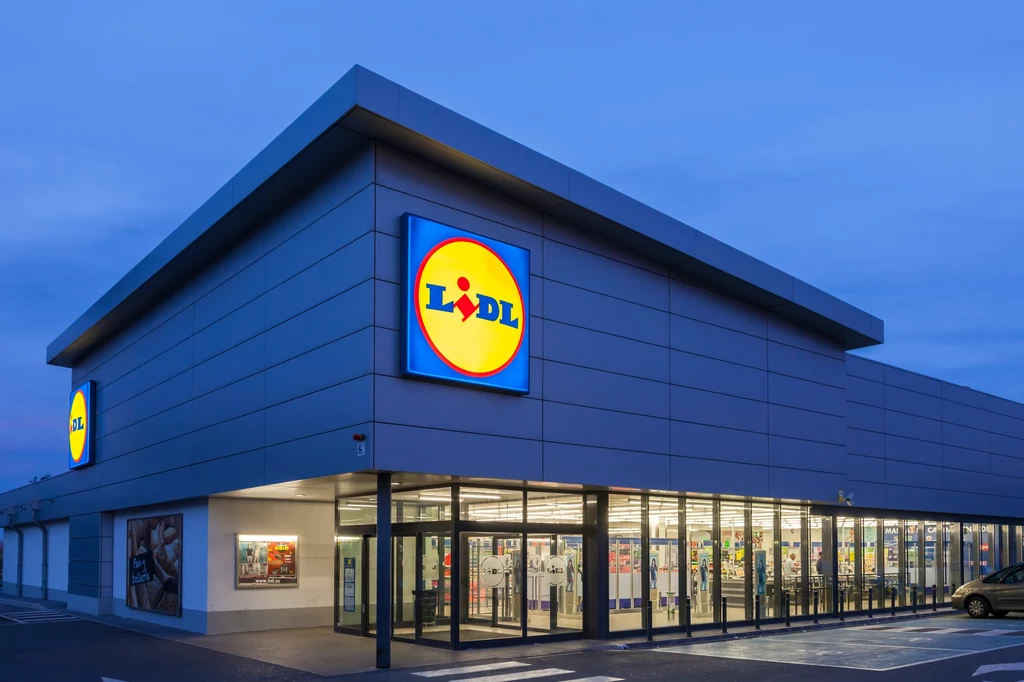 Lidl rozdaje klientom pieniądze w ramach specjalnej loterii
