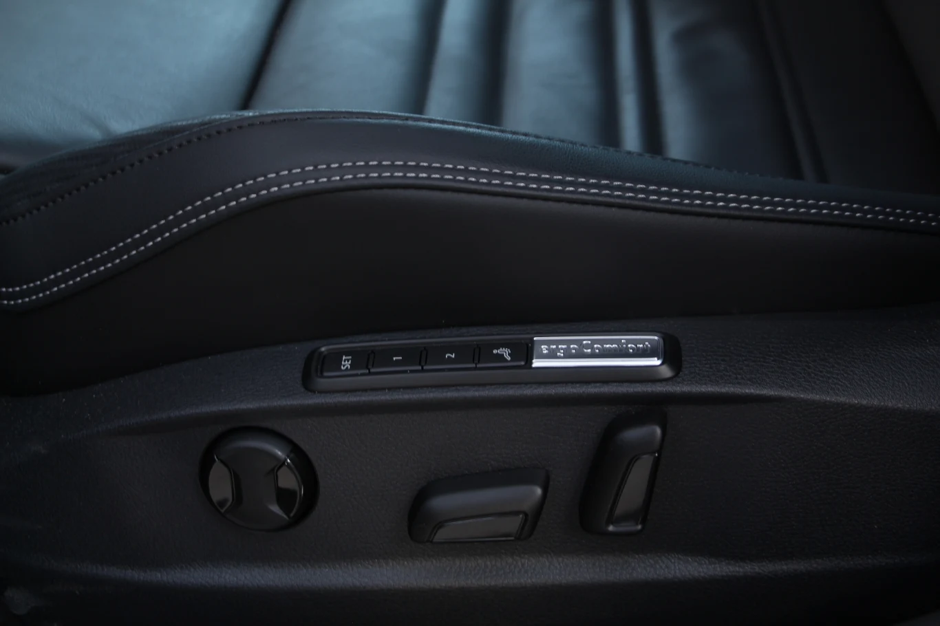 Volkswagen Passat Variant 2.0 TDI R-Line Edition