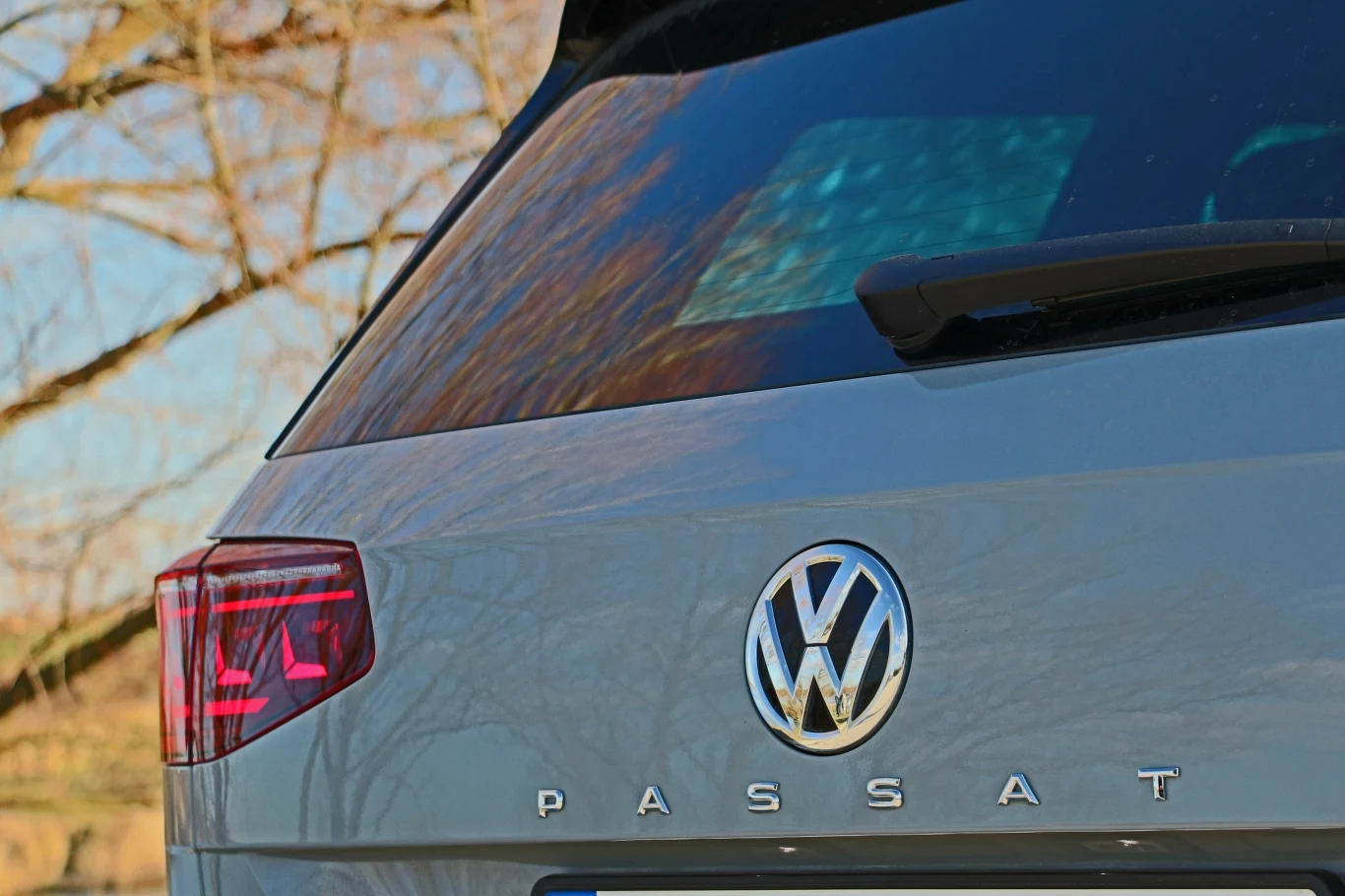 Volkswagen Passat Variant 2.0 TDI R-Line Edition