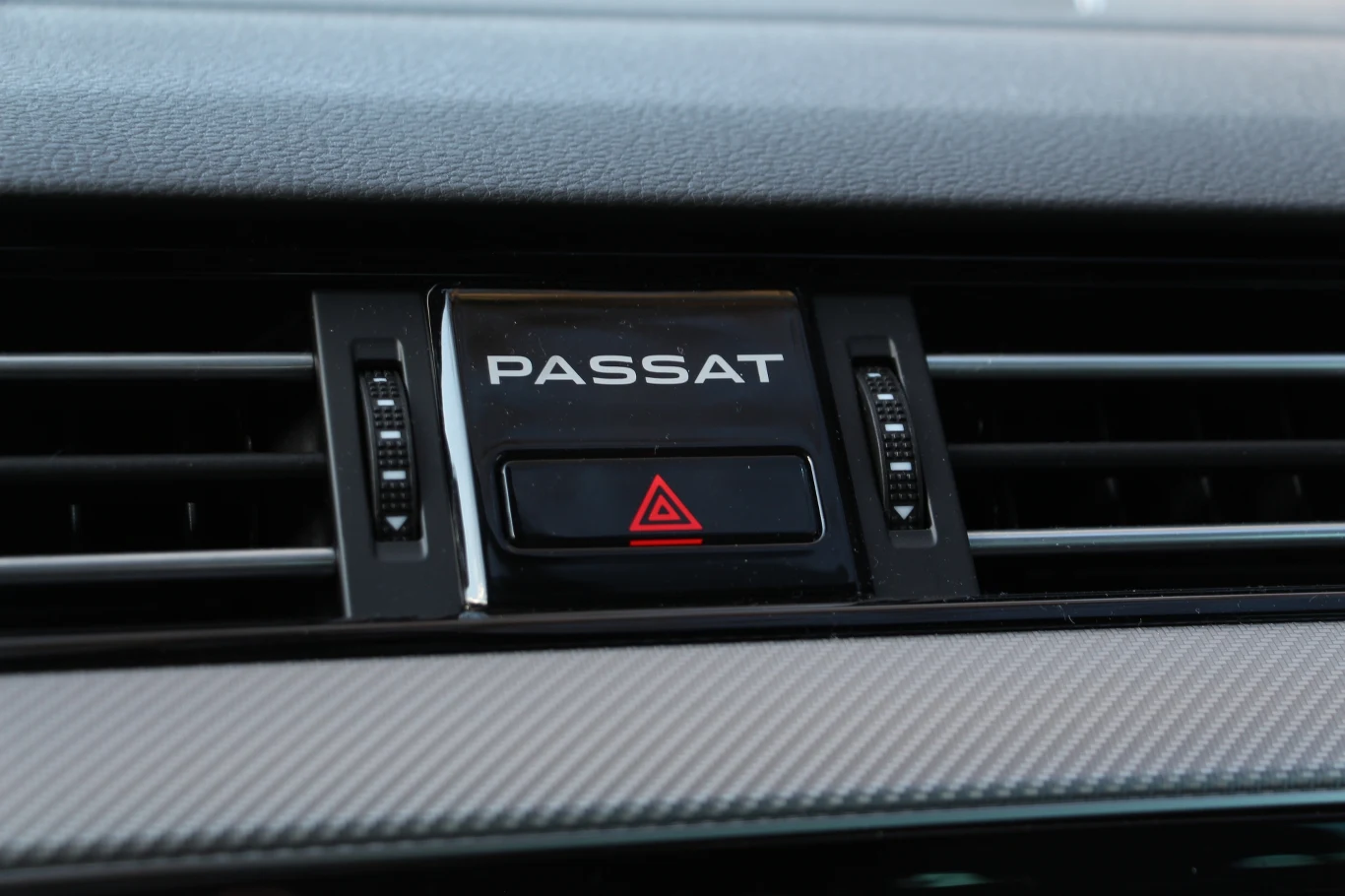 Volkswagen Passat Variant 2.0 TDI R-Line Edition