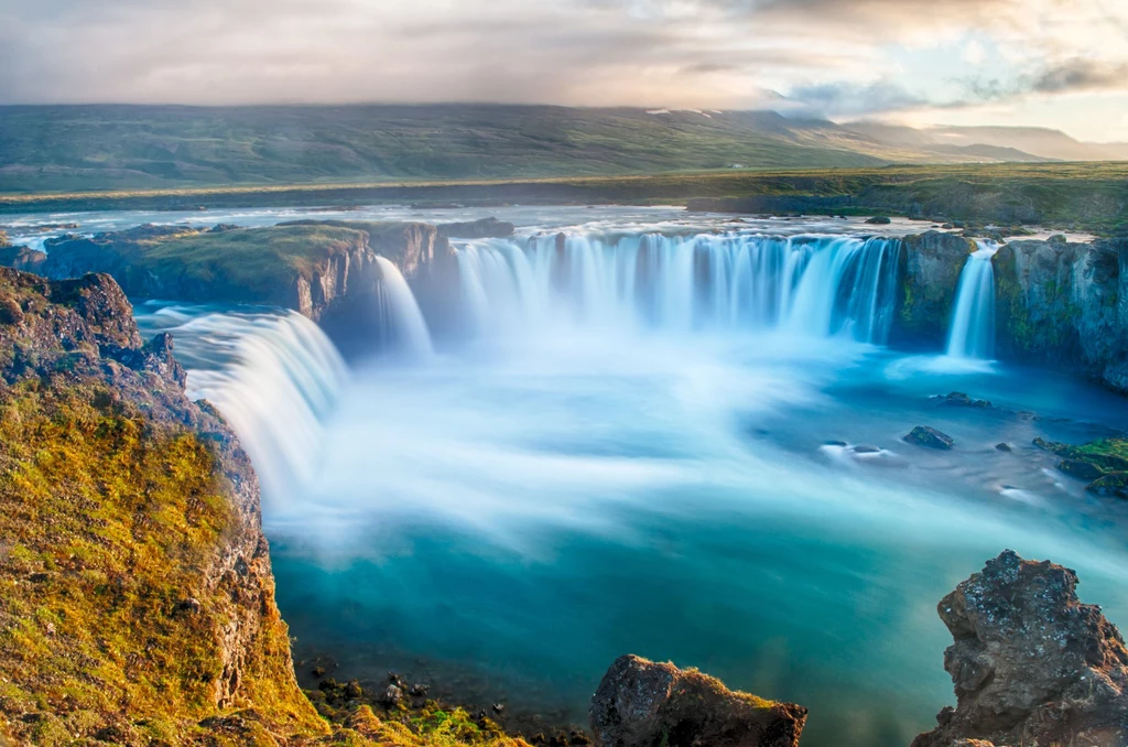 Islandia kusi podróżników zapierającymi dech w piersiach krajobrazami