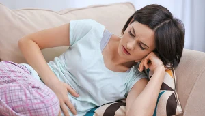 Wzdęcia, zaparcia i uczucie ogólnego zmęczenia powinny wzmóc twoją czujność 