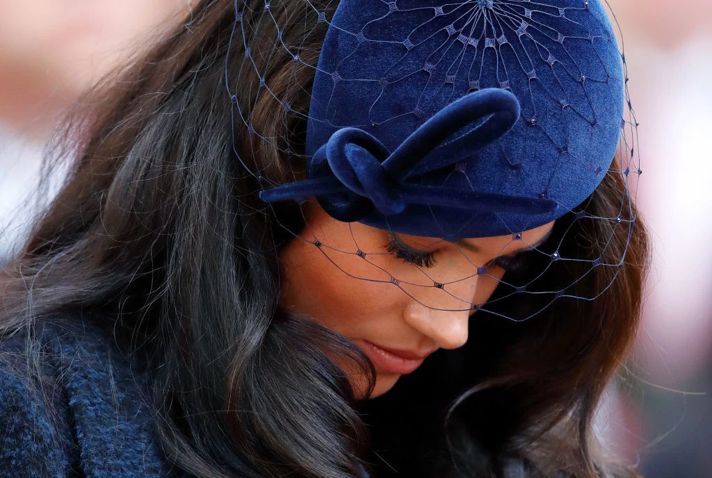 Jeden z producentów Disneya podsumował starania Meghan w dwóch zdaniach. „Meghan potrzebuje Disneya bardziej niż Disney Meghan. To kontrowersyjna postać.” Jeden z producentów Disneya podsumował starania Meghan w dwóch zdaniach. „Meghan potrzebuje Disneya bardziej niż Disney Meghan. To kontrowersyjna postać.”