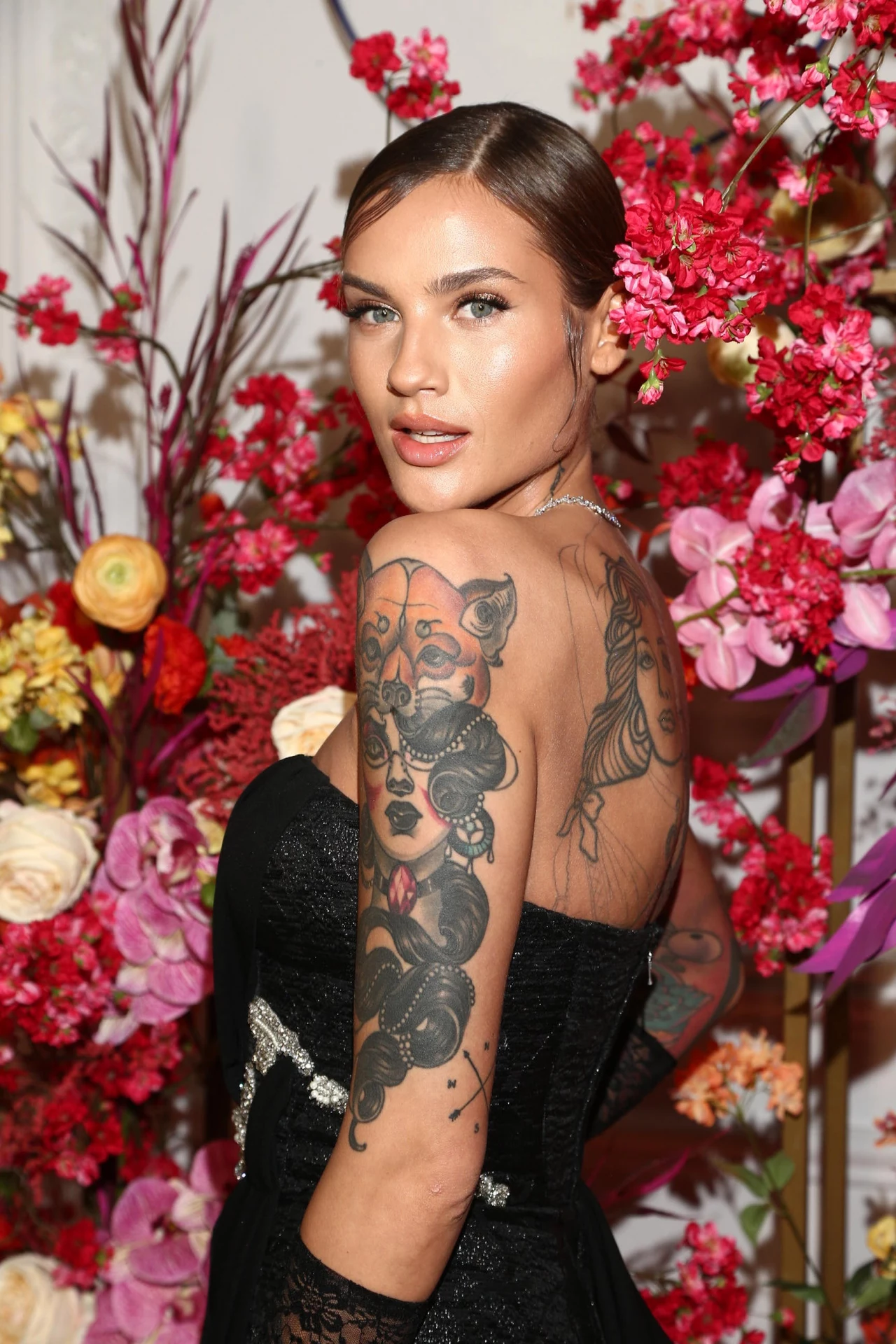 Karolina Gilon Karolina Gilon