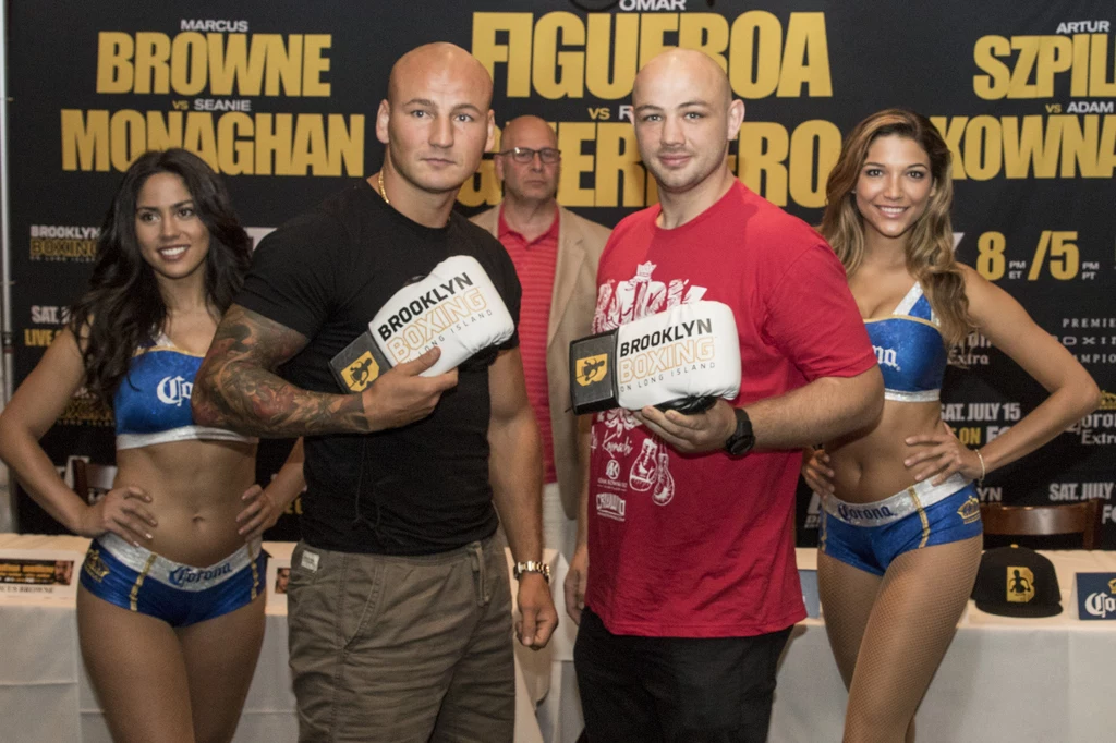Artur Szpilka i Adam Kownacki przed ich walką w 2017 roku Artur Szpilka i Adam Kownacki przed ich walką w 2017 roku