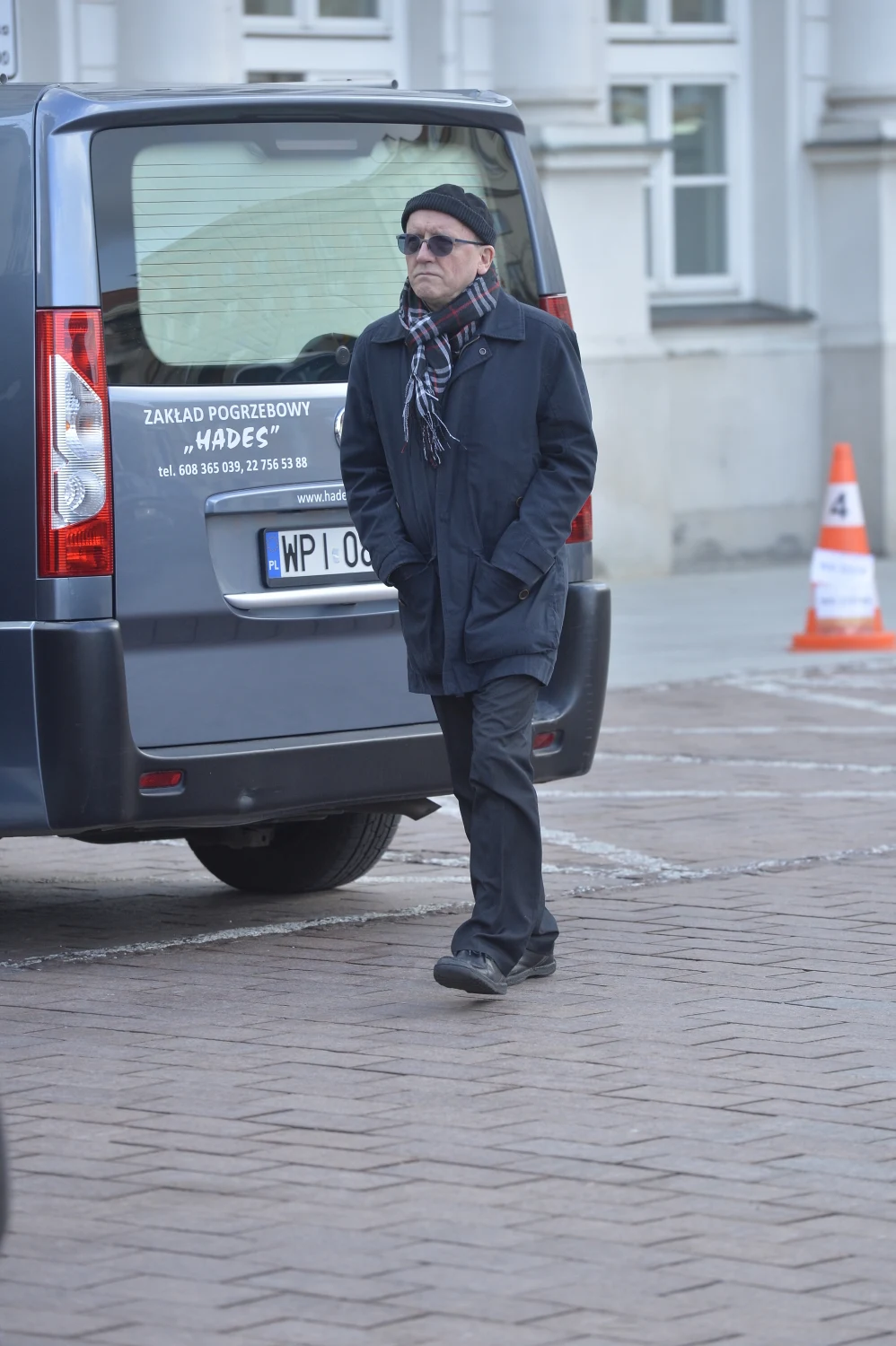 Artur Barciś na pogrzebie Pawła Królikowskiego