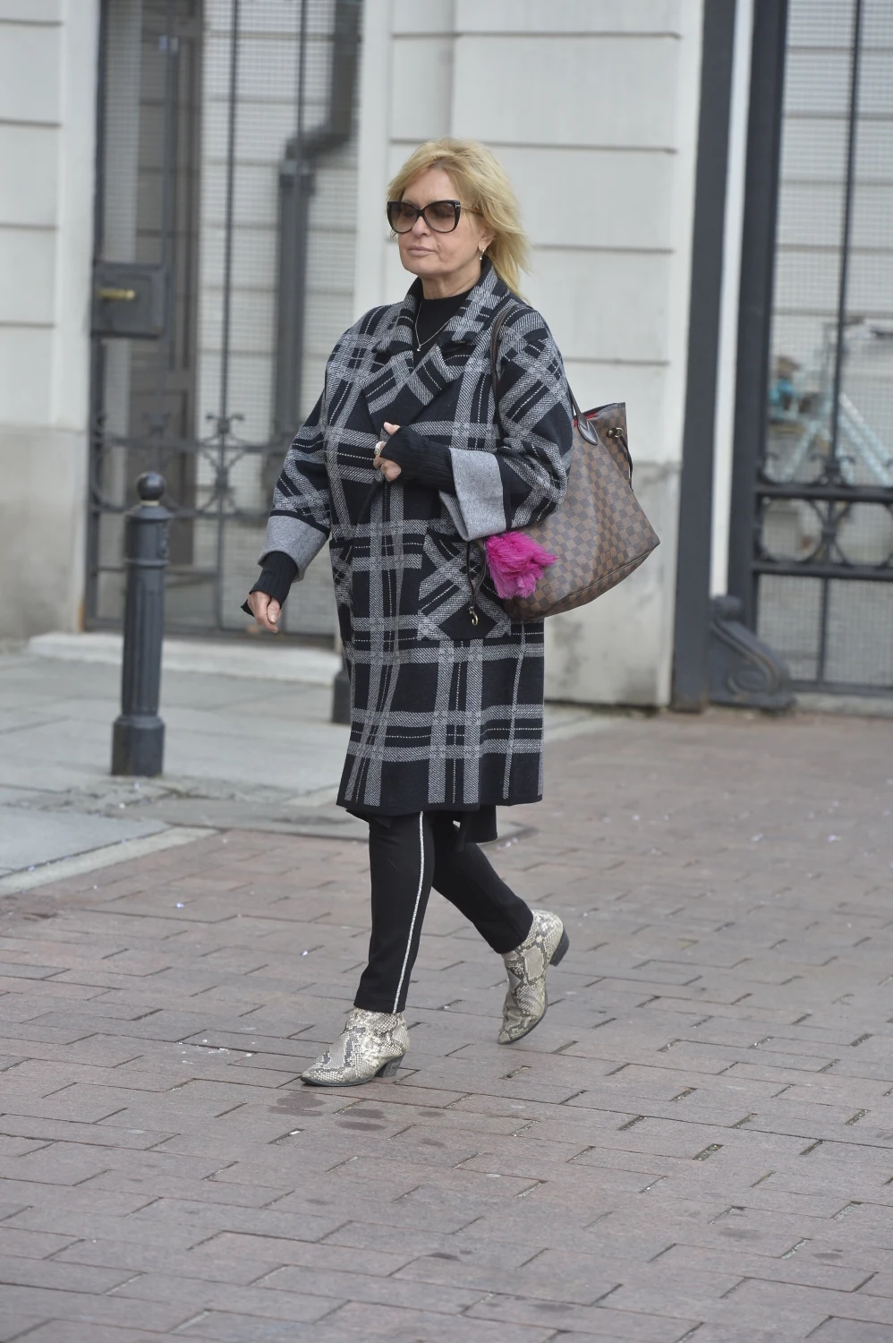 Ewa Kasprzyk na pogrzebie Pawła Królikowskiego