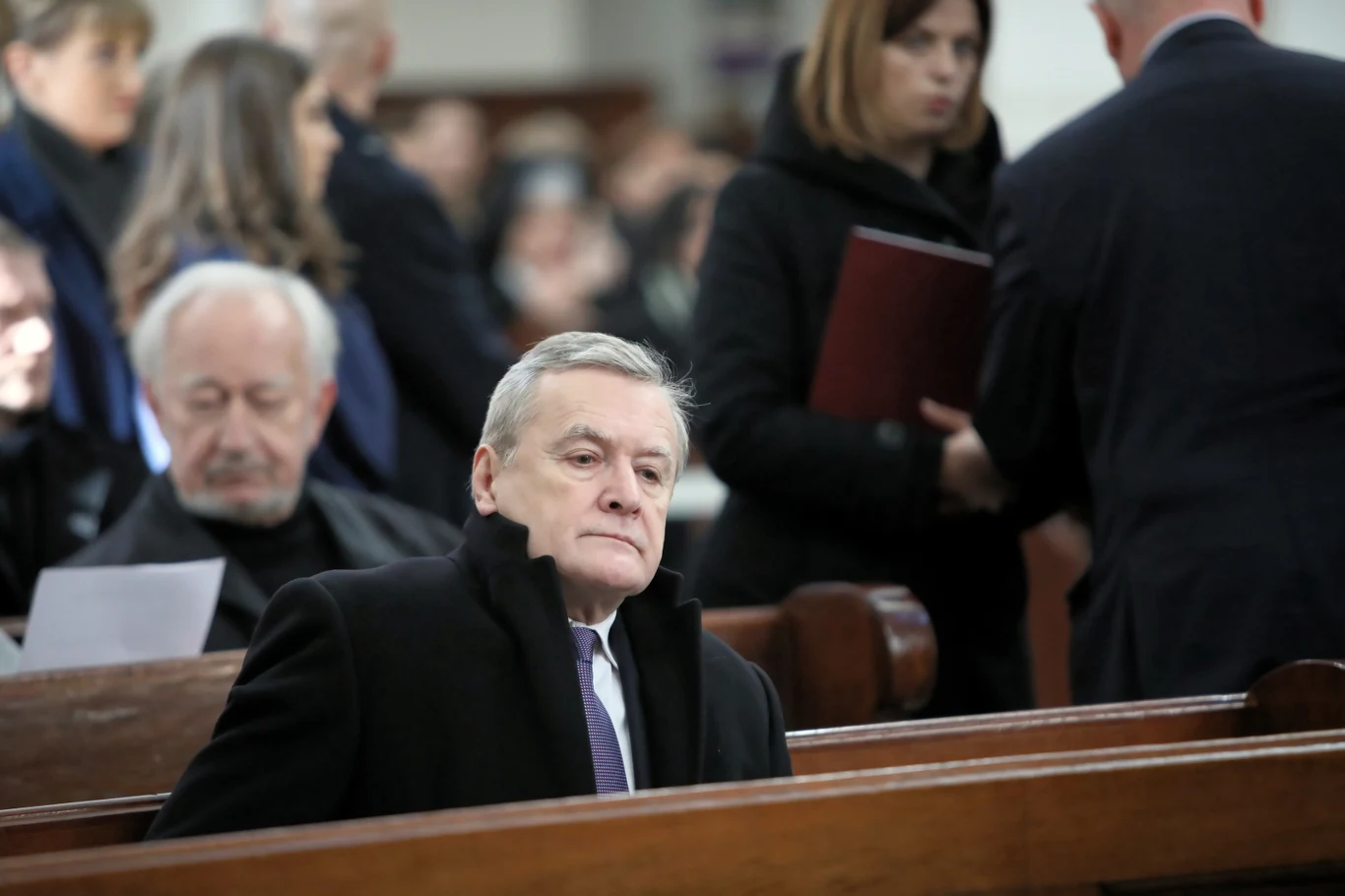 Wicepremier, minister kultury i dziedzictwa narodowego Piotr Gliński na pogrzebie Pawła Królikowskiego
