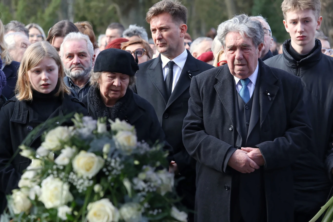 W pogrzebie wzięli udział także rodzice zmarłego aktora: matka Jadwiga Królikowska oraz ojciec Jan Królikowski. 
