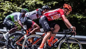 Kierownictwo CCC Team obawia się o bezpieczeństwo zawodników