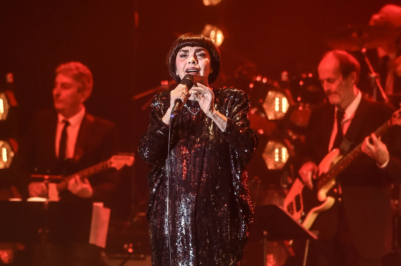 Mireille Mathieu nigdy nie wyszła za mąż. "Urodziłam się, żeby śpiewać" - jej życiowym mottem może być tytuł jednej z piosenek: "Je suis nee pour chanter".