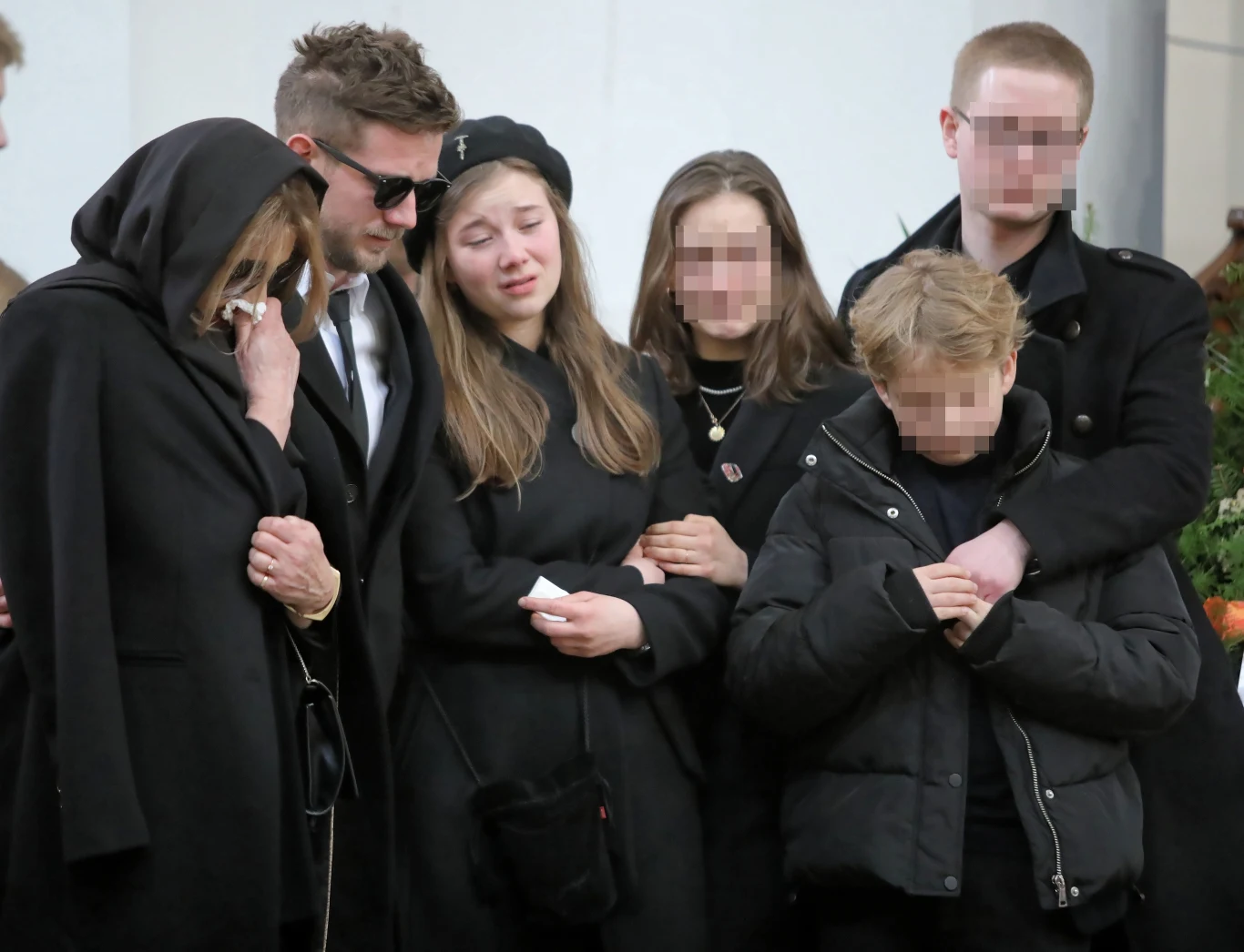 Bliscy Pawła Królikowskiego