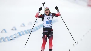 Tiril Eckhoff świętuje zwycięstwo norweskiej sztafety