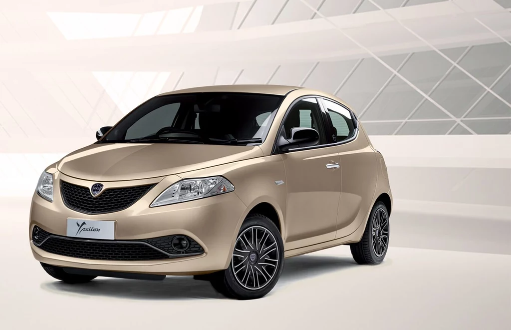 Lancia Ypsilon hybrid