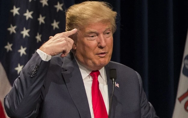 Bernie Sanders - senator ze stanu Vermont - jest jednym z dwójki pozostałych Demokratów, którzy ubiegają się o nominację swojej partii, by móc konkurować z Trumpem.