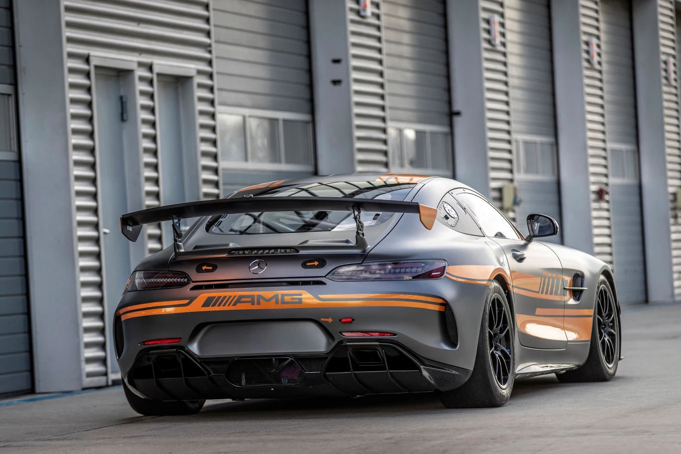 Mercedes-AMG GT4