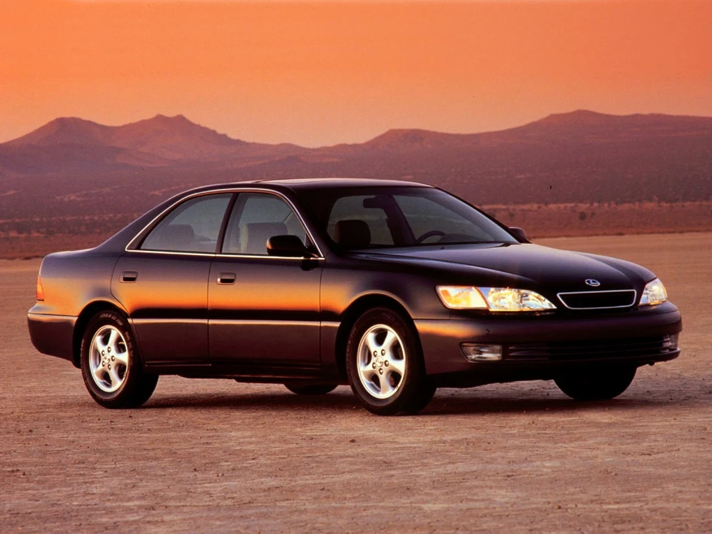 Lexus ES