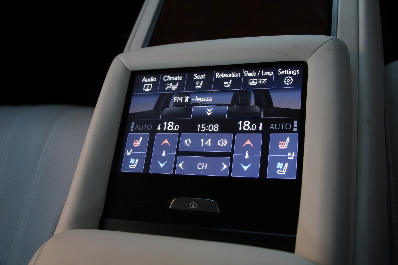 Lexus LS 500 Omotenashi Lexus LS 500 Omotenashi