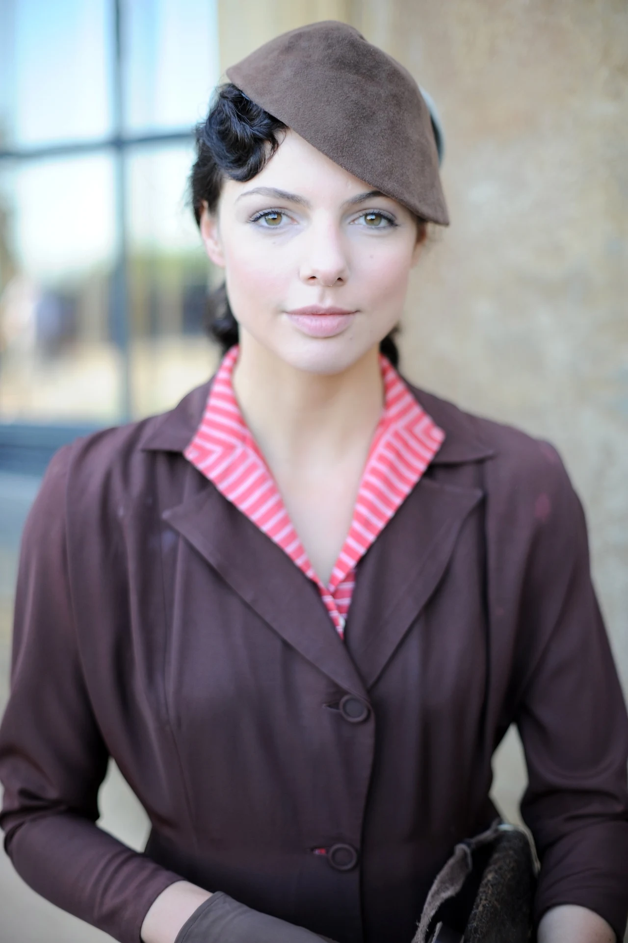 2009 rok był wyjątkowy dla aktorki. Karolina Gorczyca zagrała wówczas również w niezwykle popularnym i świetnie odebranym przez krytyków serialu TVP "Czas honoru". Aktorka wcieliła się tam w postać Wiktorii Rudnickiej, zwanej "Rudą". Serial realizowany był do 2014 roku.