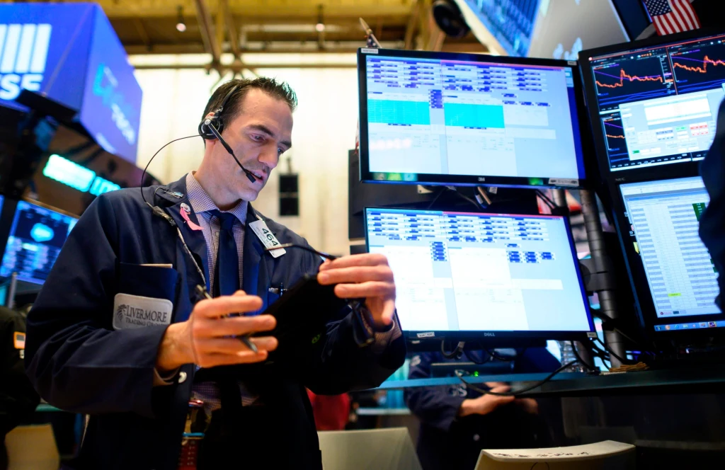 Wzrosty na nowojorskich giełdach po ogłoszeniu stanu wyjątkowego