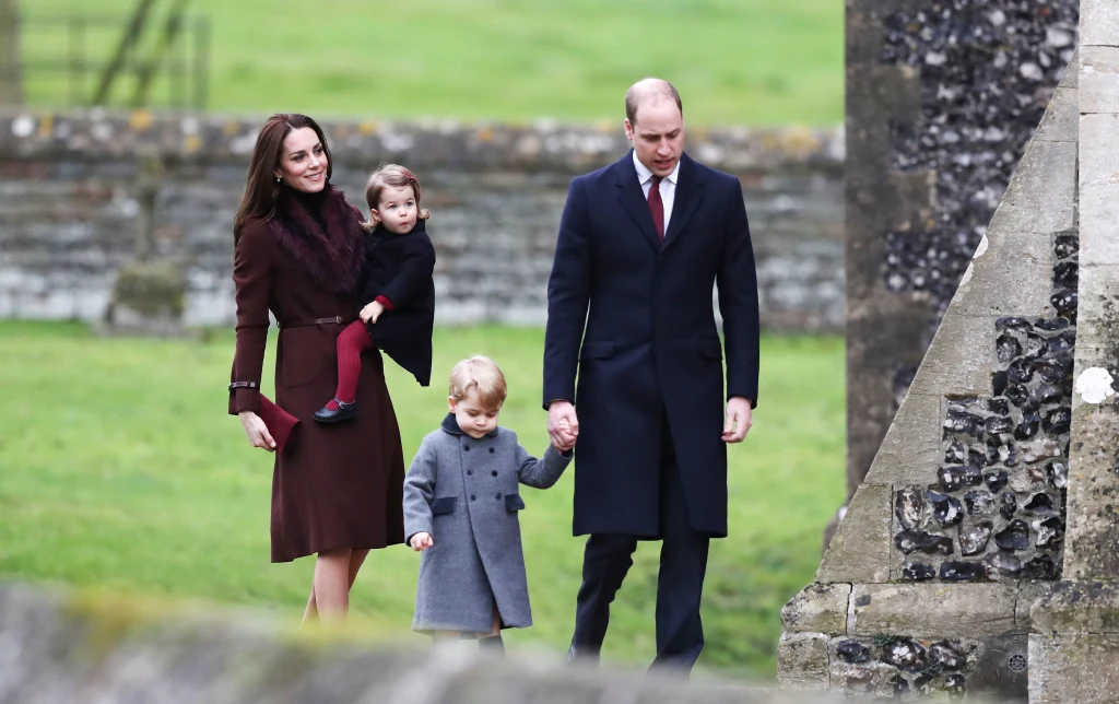 Kate, William, Charlotte i George Kate, William, Charlotte i George