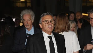 Rene Fasel (na pierwszym planie), prezes IIHF