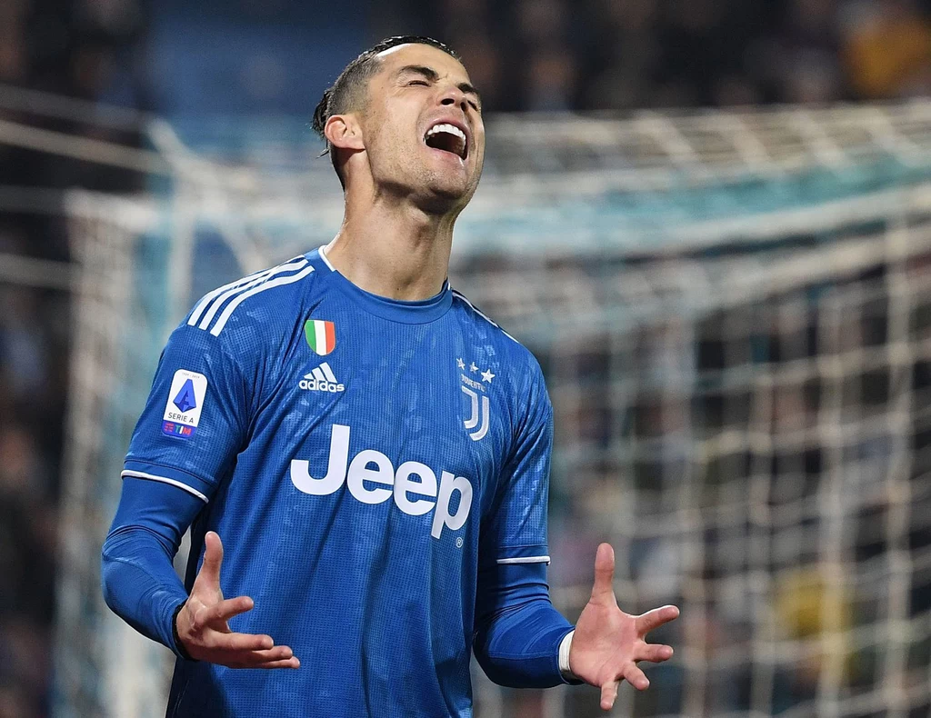 Cristiano Ronaldo Cristiano Ronaldo