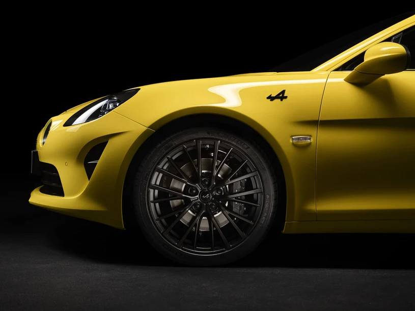 Alpine A110 Color Edition