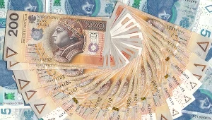 Znamy pierwsze konkrety: odroczenie składek ZUS, szybsze postojowe, konta czasu pracy