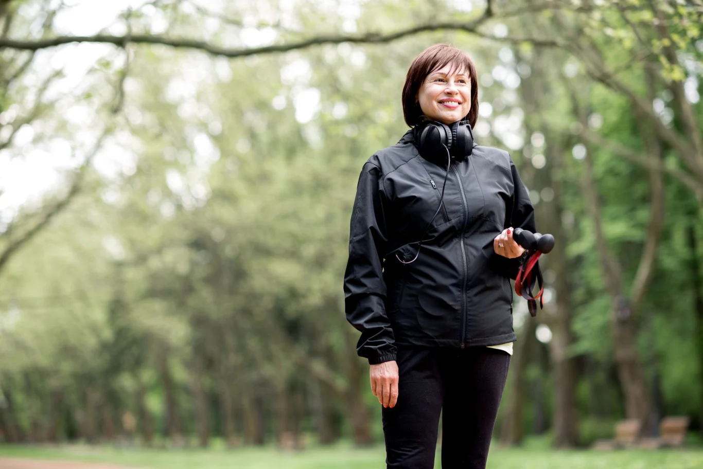 Wirusa możemy przenieść na ubraniach, szczególnie na odzieży wierzchniej