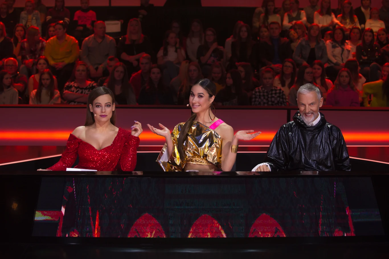 Jurorzy "Dance Dance Dance 2": Anna Mucha, Ida Nowakowska i Robert Kupisz, fot. Natasza Młudzik / Arsen Petrovych Jurorzy "Dance Dance Dance 2": Anna Mucha, Ida Nowakowska i Robert Kupisz, fot. Natasza Młudzik / Arsen Petrovych