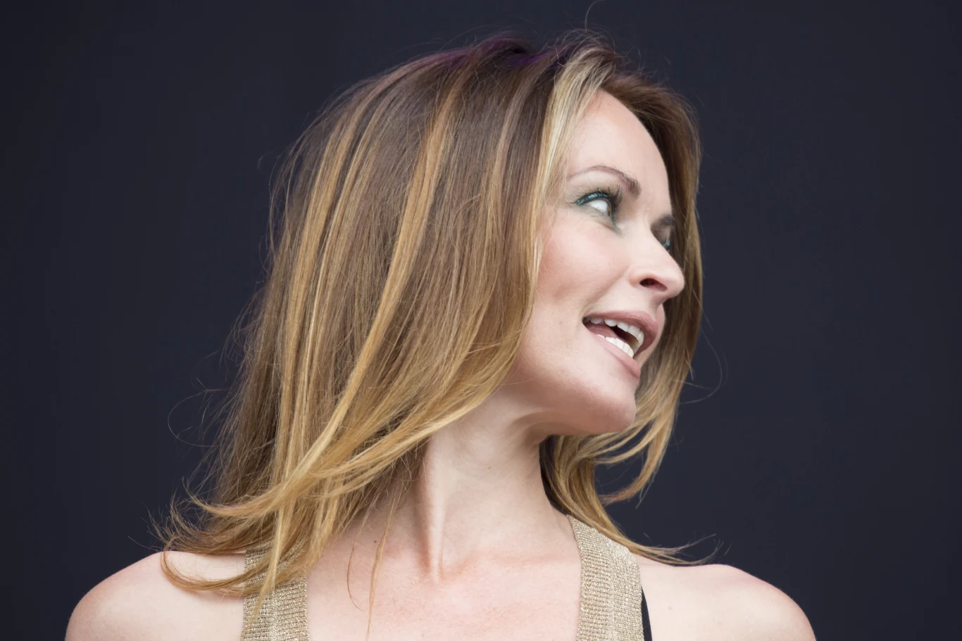 Sharon Corr w 2001 roku wzięła ślub z baristą z Belfastu Robertem Gavinem Bonnarem. Para ma dwoje dzieci – syna Cathala Roberta Gerarda i córkę Flori Jean Elizabeth. Małżeństwo artystki rozpadło się w 2019 roku. 