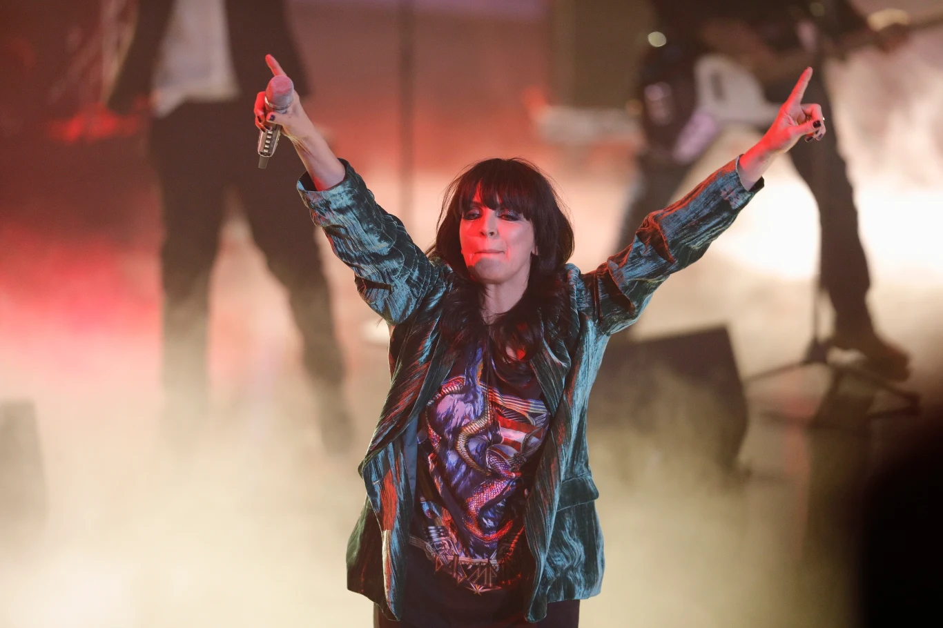 W 2015 roku wydała płytę "Oldschool", na której wróciła do lat 80., czyli czasów jej największej popularności. Nena promowała płytę, grając w mniejszych klubach dla kilkusetosobowej publiczności. Na scenie wspierała ją m.in. trójka jej dzieci. 