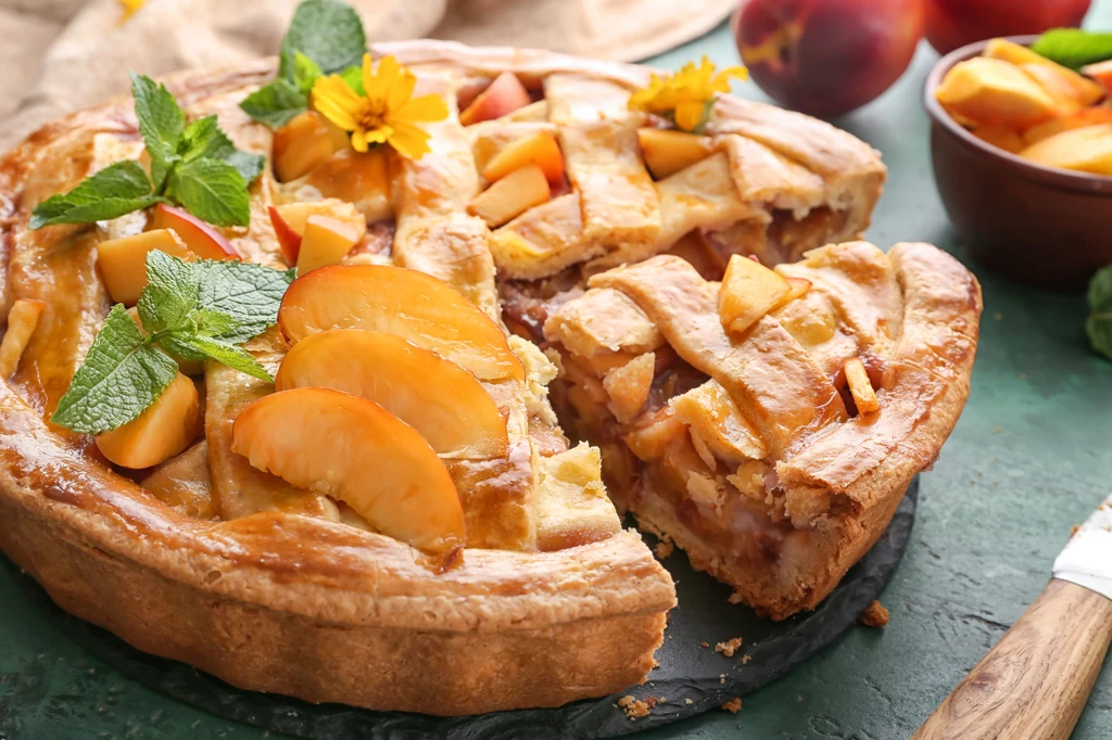 Apple pie with nectarines – szarlotka z nektarynkami