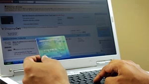 80 proc. konsumentów ma świadomość, że sklepy internetowe czasami sztucznie podwyższają ceny po to, by potem móc je znacząco obniżyć (zdj. ilustracyjne)