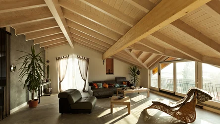 Jak urządzić pokój ze skosem?