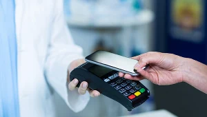 Brak opłat za terminale do czerwca.