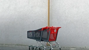 Pandemia. Sklepy wielkopowierzchniowe tracą klientów