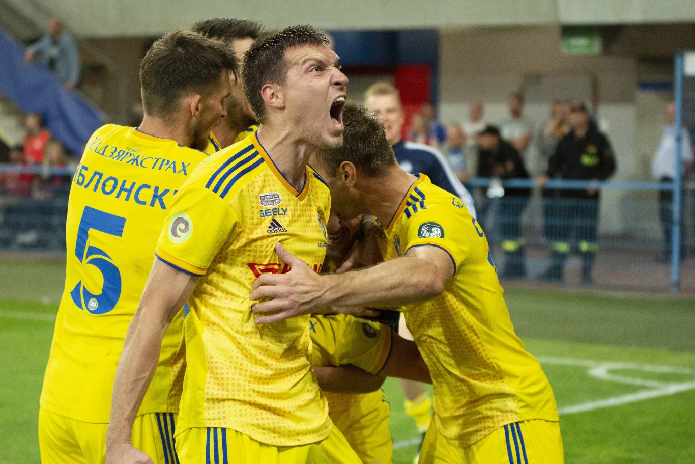 Białoruski BATE Borysów spotkał się z Piastem Gliwice w zawieszonej edycji Ligi Mistrzów