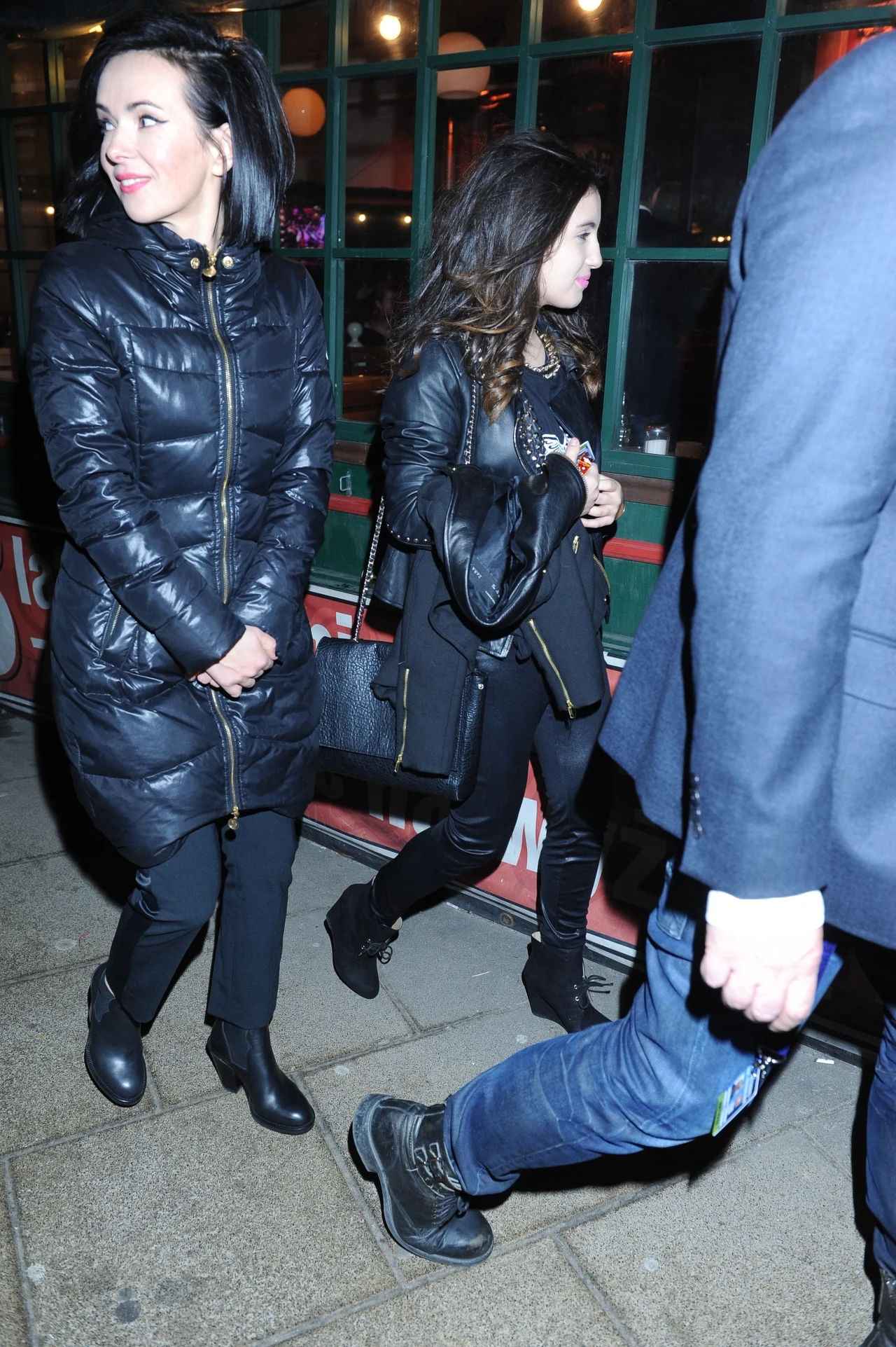 Kasia Kowalska z córką Olą, 2012 rok Kasia Kowalska z córką Olą, 2012 rok