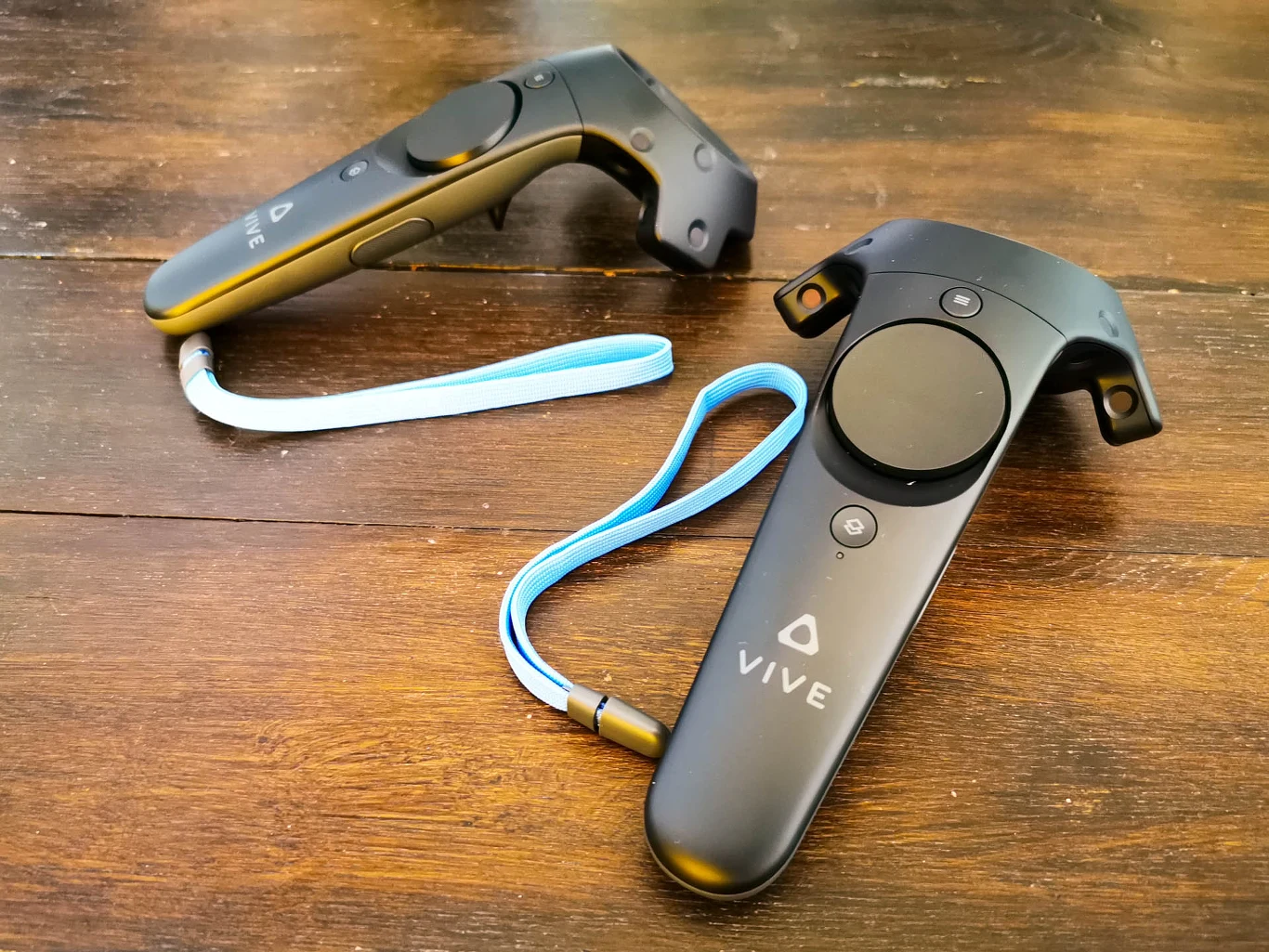 HTC Vive Cosmos Elite