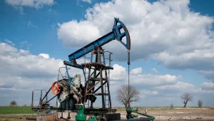 Ropa naftowa zdrożała od początku tego roku prawie 60 proc.