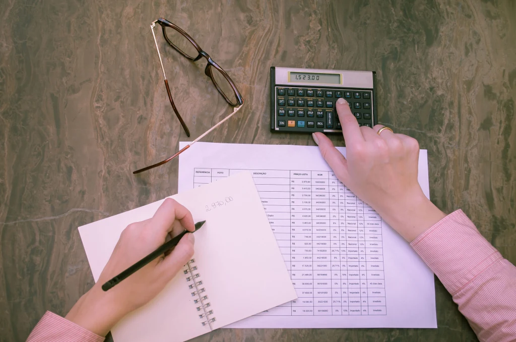 Wirus wysyła kredyty na wakacje.