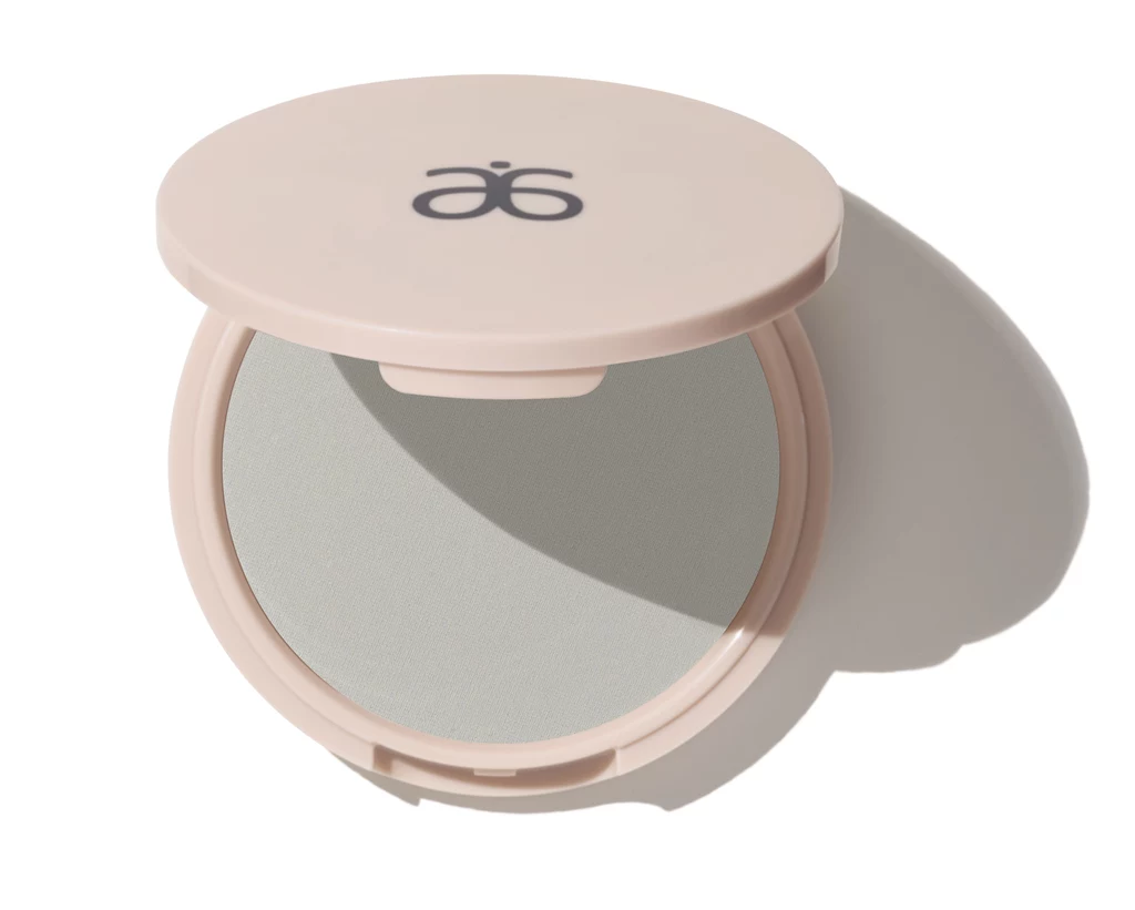 Arbonne Redness Rescue puder matujący