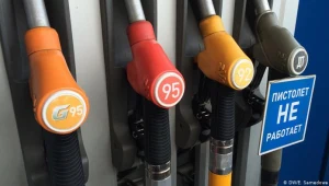 Koronakryzys cofnął Rosję do roku 2002, przynajmniej pod względem ceny ropy naftowej, najważniejszego rosyjskiego towaru