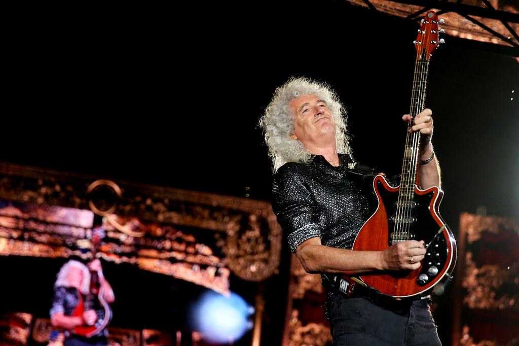 Brian May (Queen) apeluje do fanów, by pozostali w domach