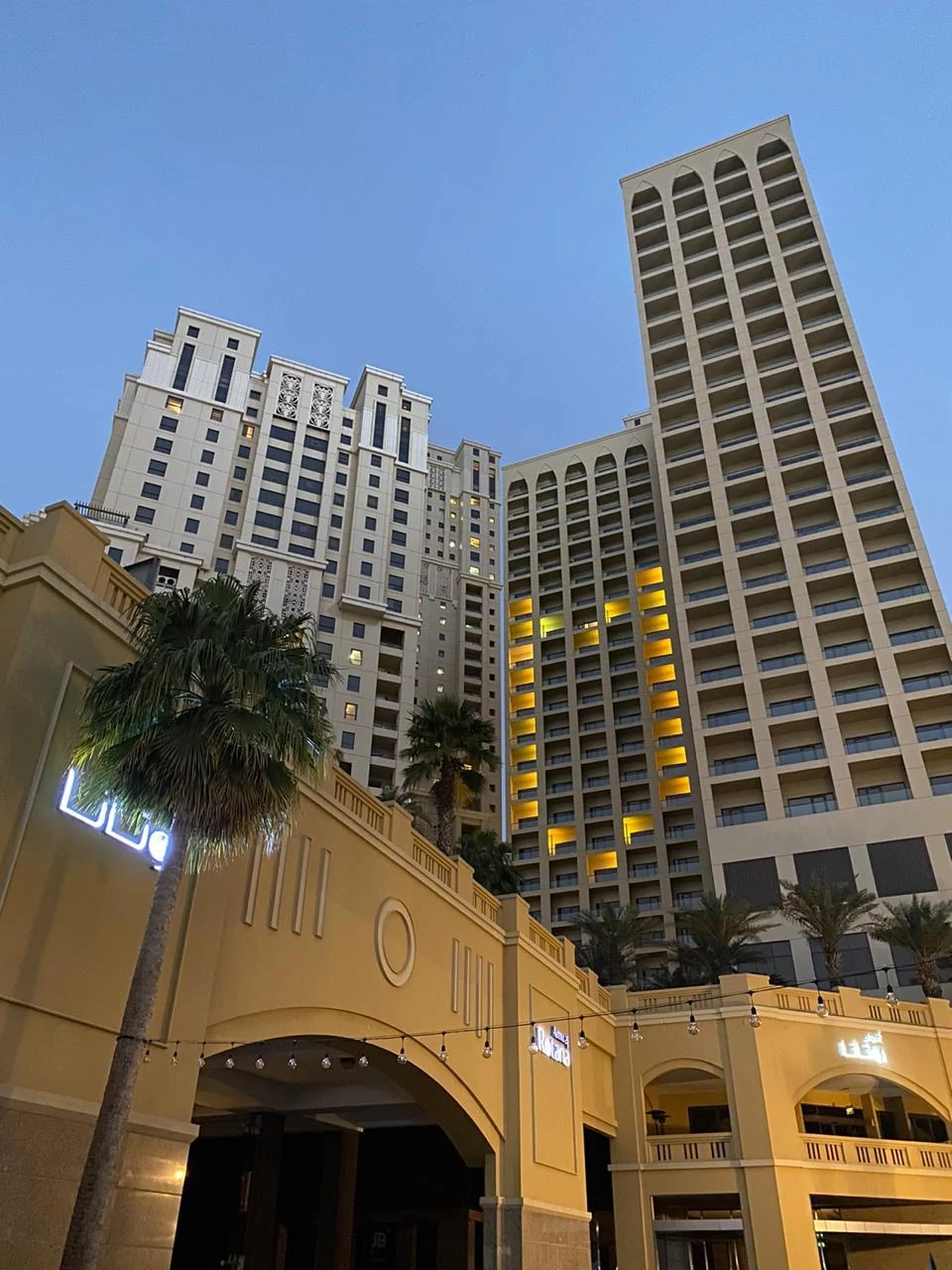 Amwaj Rotana, JBR Amwaj Rotana, JBR